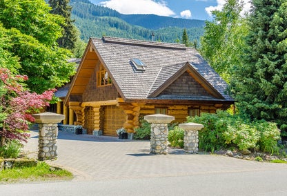 Home for sale in Brackendale, BC